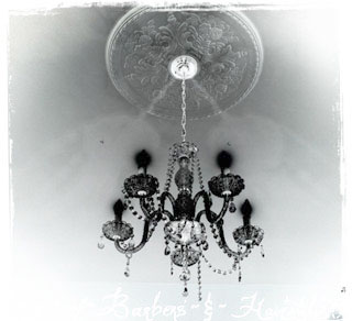 chandelier-320-white